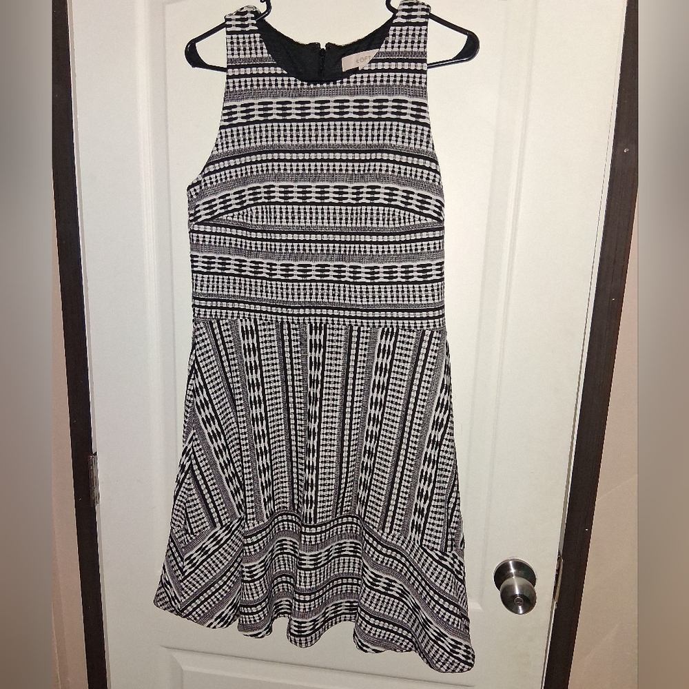 LOFT Dress - Picture 2 of 7